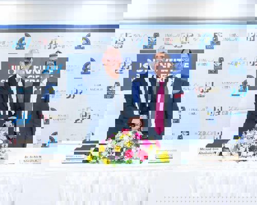 شركة لاين للاستثمار التابعة لمجموعة لولو توقع صفقة مع ستار سينما لتشغيل شاشات السينما في الإمارات